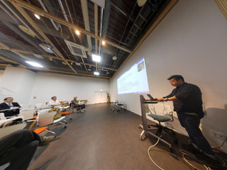 4・18(その5)ベトナムの 苦労話や 勉強会A.jpg
