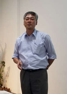 三橋龍一教授A.jpg