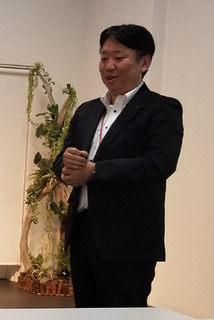 里見英樹氏A.jpg