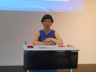 eSRUで講義中の田村美香さんA.jpg